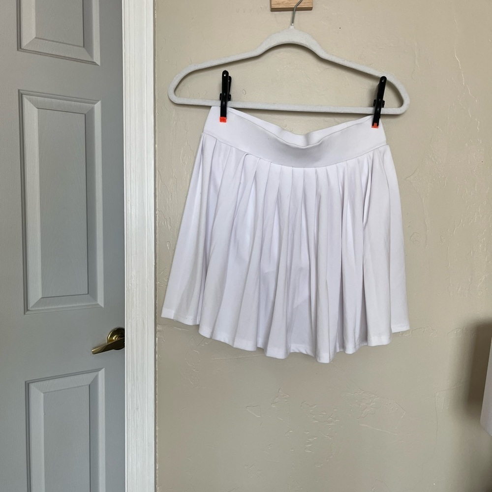 Indero Active Pleated Tennis Skort White Large